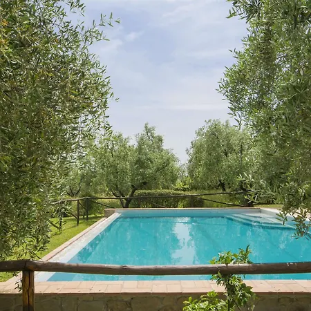 Oleandro By Interhome וינצ'י